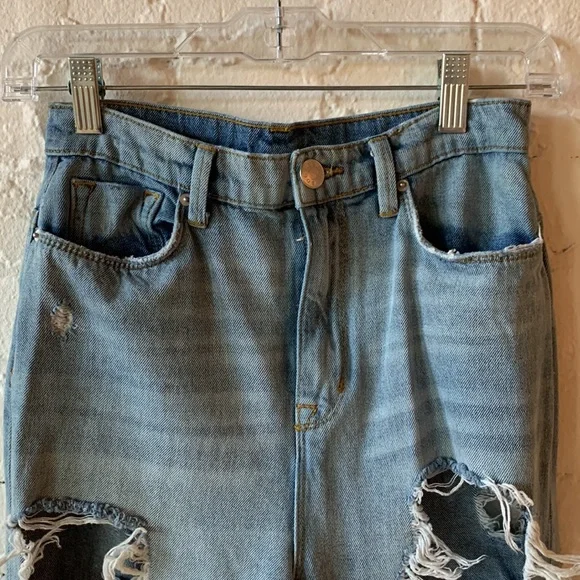 UO Ripped High Rise Jeans - Picture 3 of 7